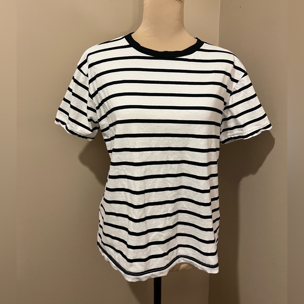 Active USA Classic Black and White Striped Women's Tee, Medium